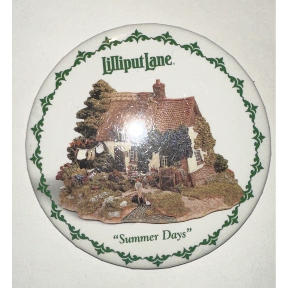 Vtg 1997 Enesco Lilliput Lane Summer Days Advertising Collectible Pinback Button